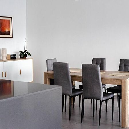 Seafront Two Bedroom Apartment Saint Julian's ภายนอก รูปภาพ