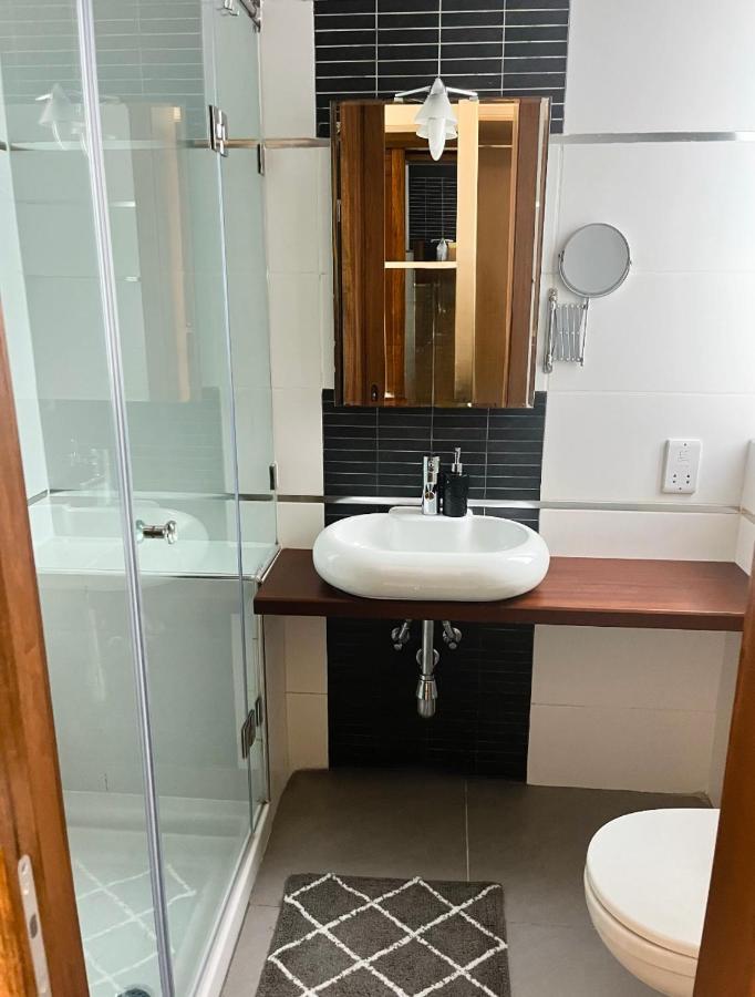 Seafront Two Bedroom Apartment Saint Julian's ภายนอก รูปภาพ