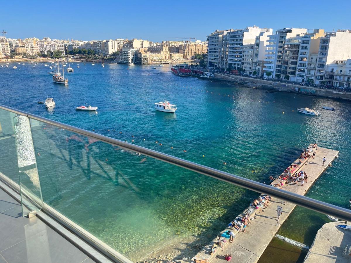 Seafront Two Bedroom Apartment Saint Julian's ภายนอก รูปภาพ