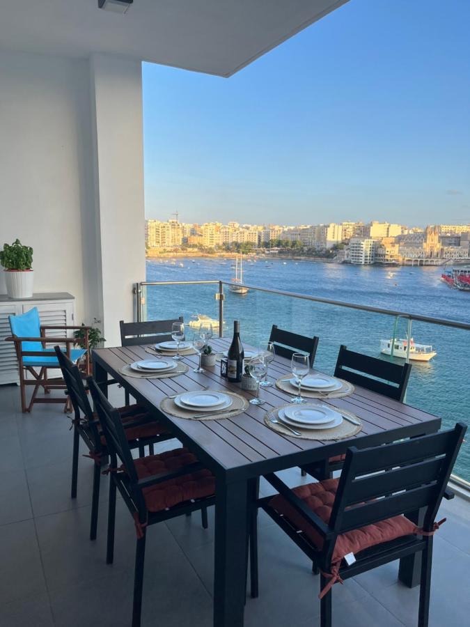Seafront Two Bedroom Apartment Saint Julian's ภายนอก รูปภาพ